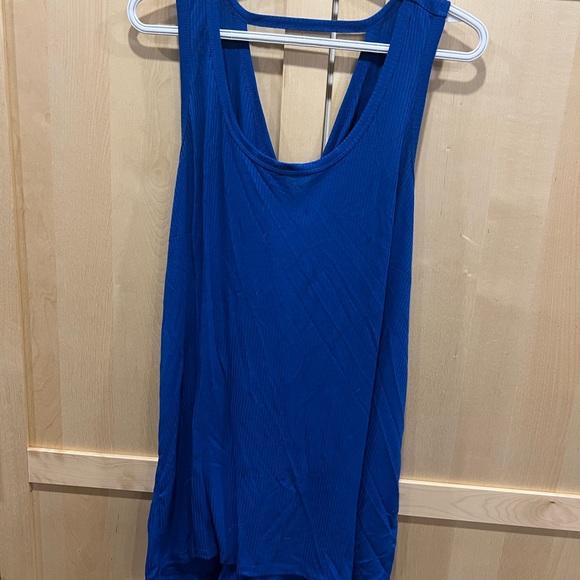 Triumphant Tank Top - Picture 2 of 8